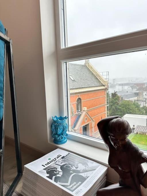 Ny Urban Leilighet Med Super Utsikt Haugesund Bagian luar foto