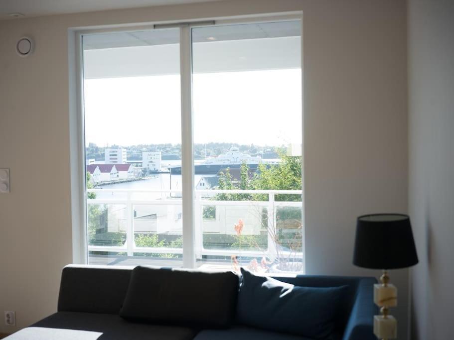 Ny Urban Leilighet Med Super Utsikt Haugesund Bagian luar foto