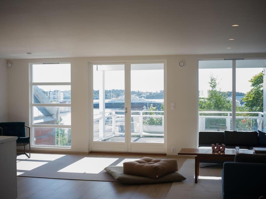 Ny Urban Leilighet Med Super Utsikt Haugesund Bagian luar foto